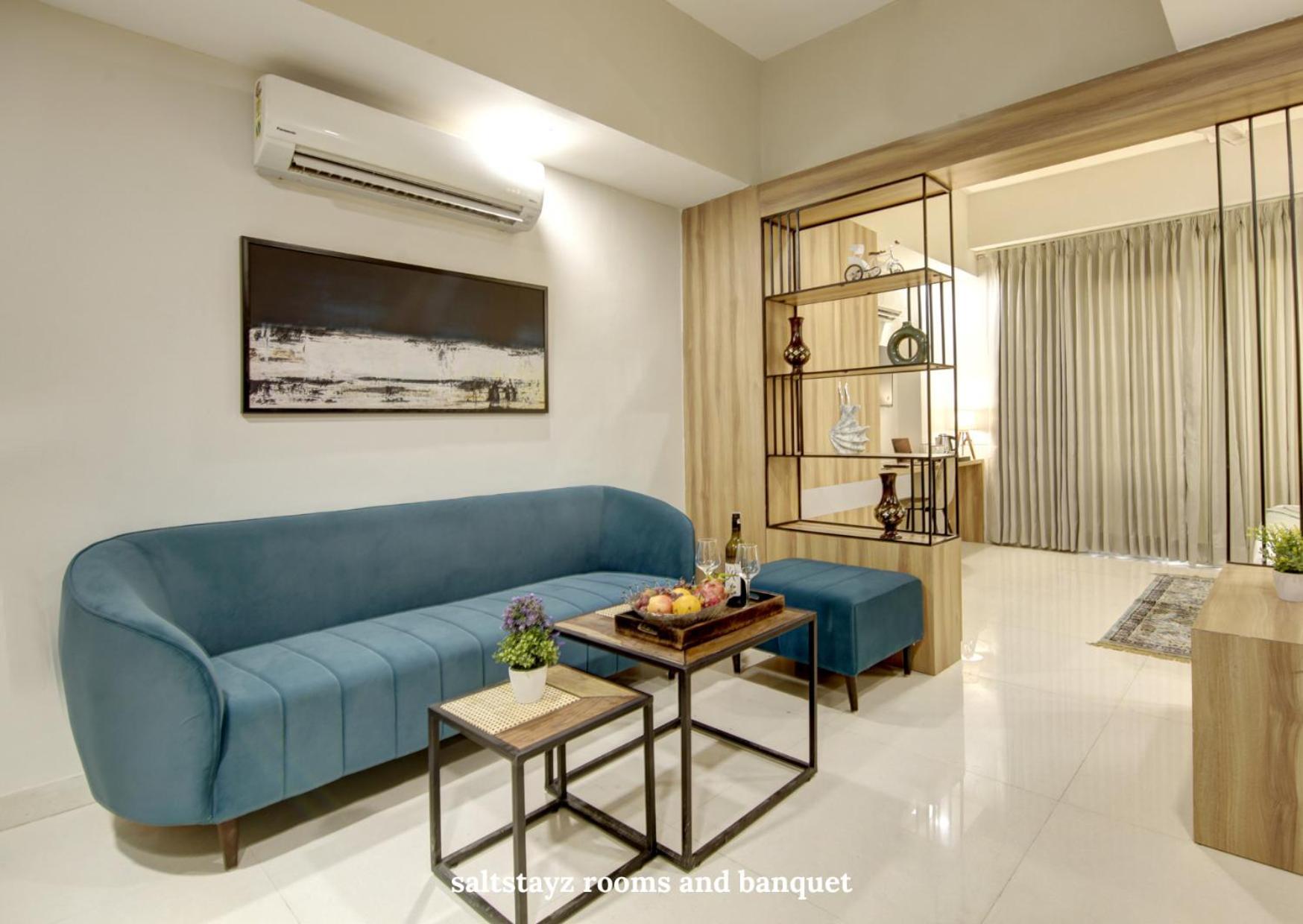 Saltstayz Premier Executive Serviced Apartment - Golf Course Extension Road Гургаон Экстерьер фото