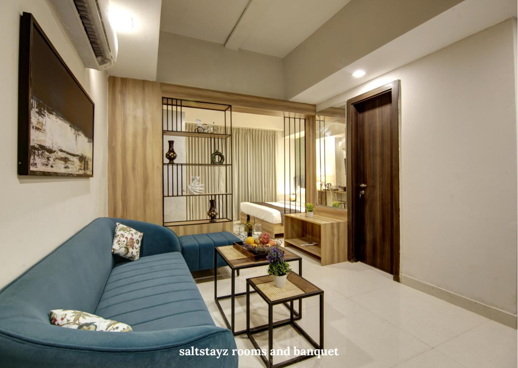 Saltstayz Premier Executive Serviced Apartment - Golf Course Extension Road Гургаон Экстерьер фото